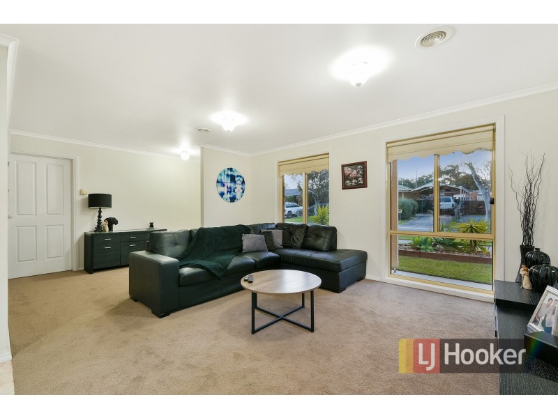 3 Darvell Court, Pakenham VIC 3810