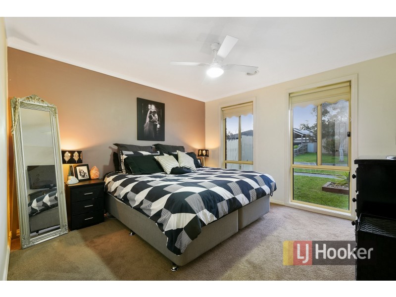 3 Darvell Court, Pakenham VIC 3810