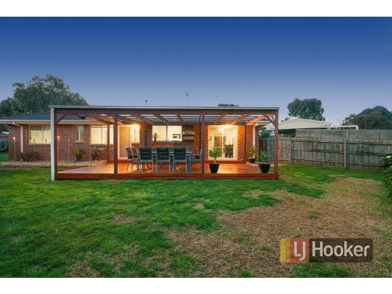 3 Darvell Court, Pakenham VIC 3810