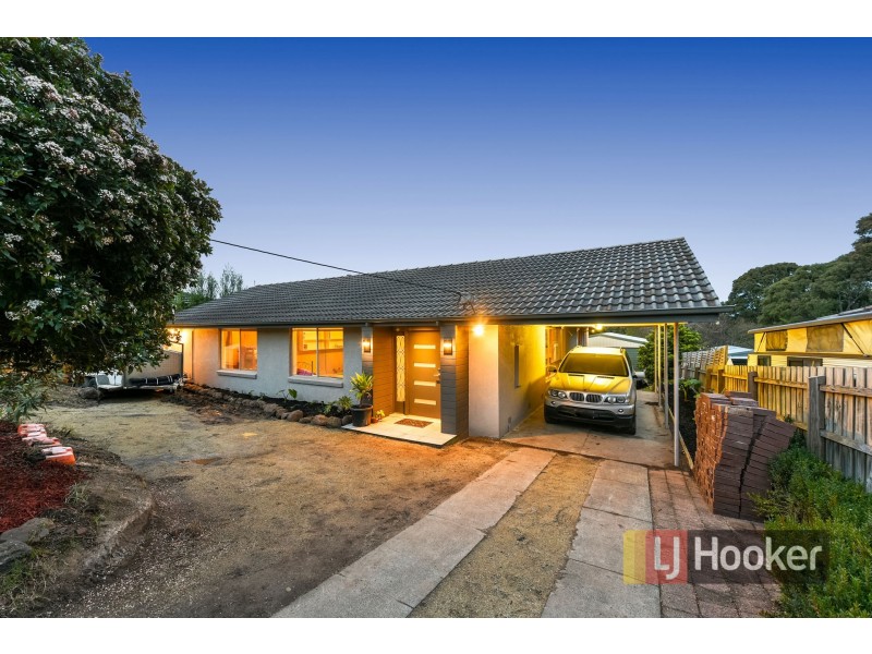 60 Ahern Road, Pakenham VIC 3810