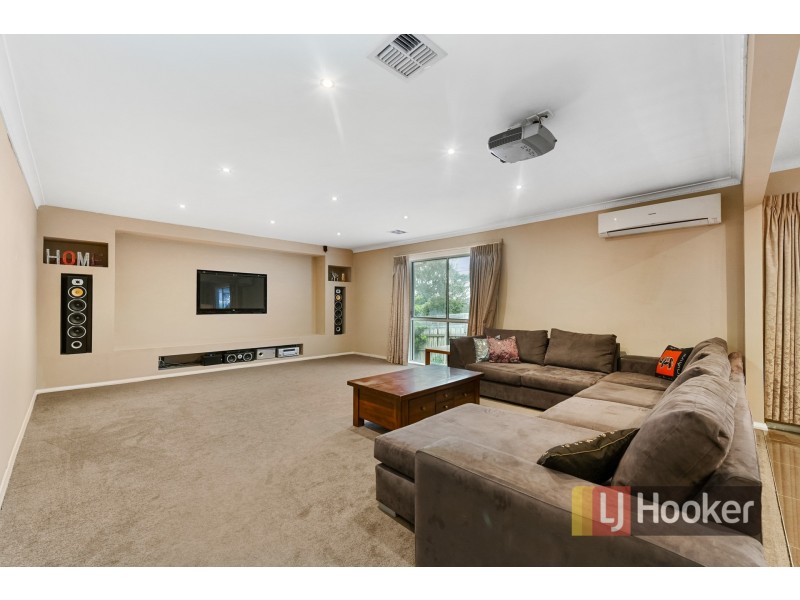 60 Ahern Road, Pakenham VIC 3810