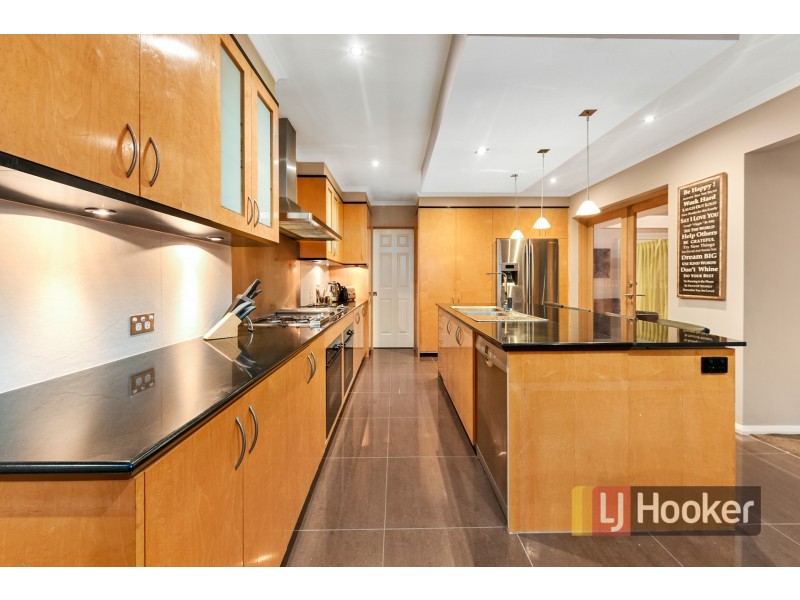 60 Ahern Road, Pakenham VIC 3810