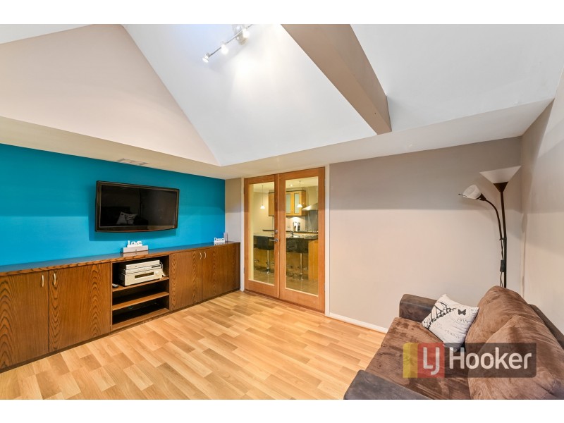 60 Ahern Road, Pakenham VIC 3810