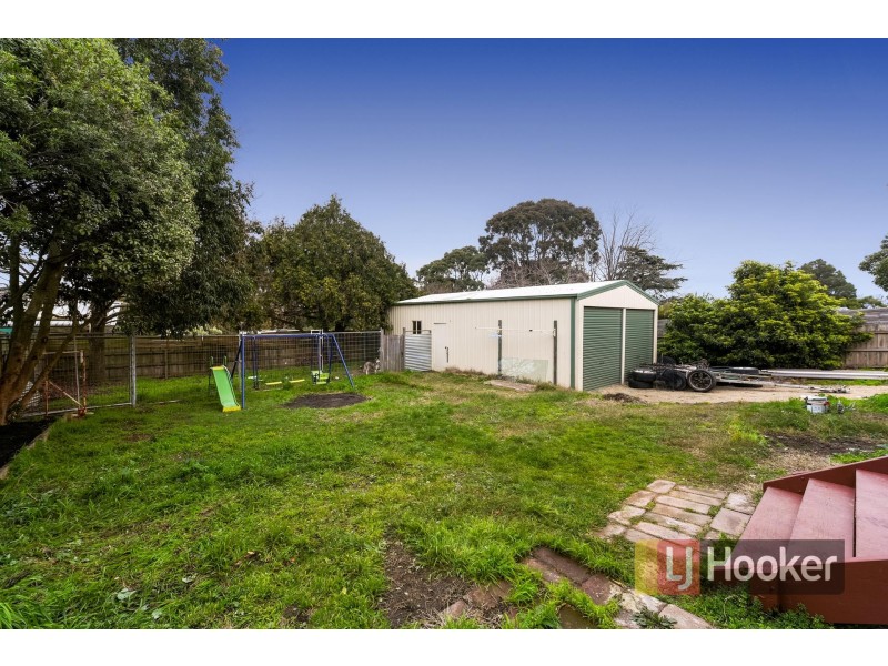 60 Ahern Road, Pakenham VIC 3810