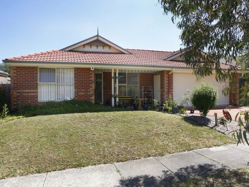 25 Ben Drive, Pakenham VIC 3810