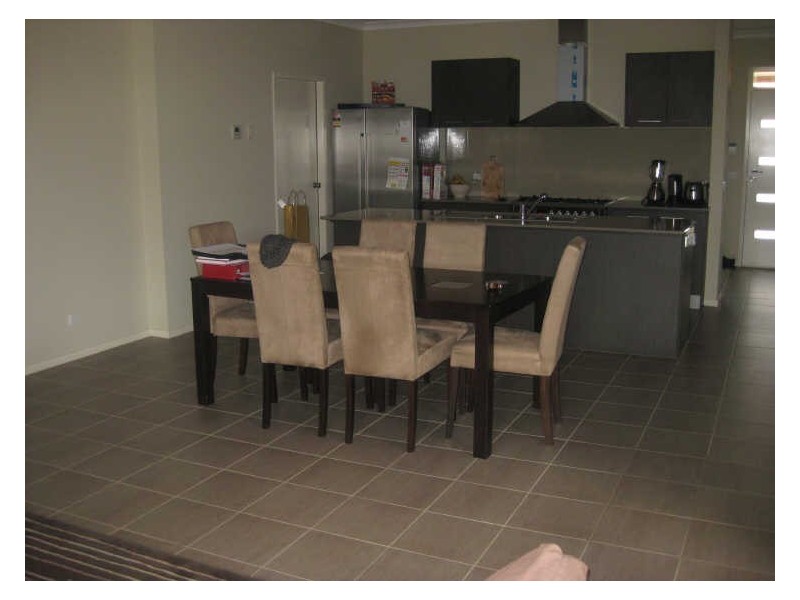 8 Sabina Road, Officer VIC 3809