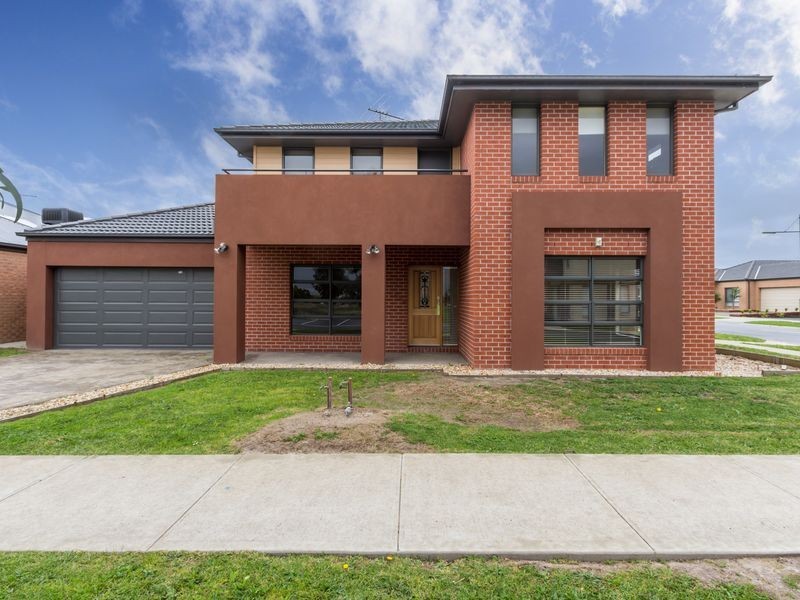 34 Flinders Park Drive, Officer VIC 3809