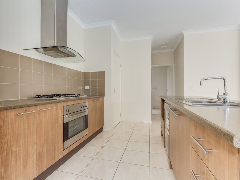 34 Flinders Park Drive, Officer VIC 3809