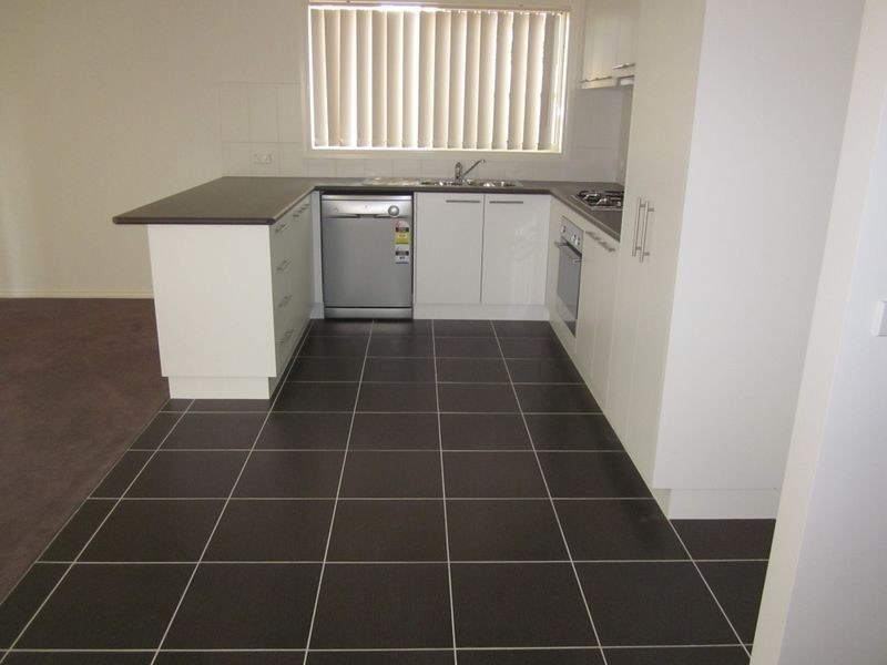 5/40 Army Road, Pakenham VIC 3810