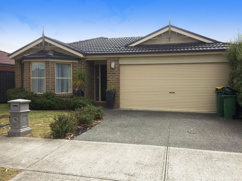 52 Lucernce Circuit, Pakenham VIC 3810
