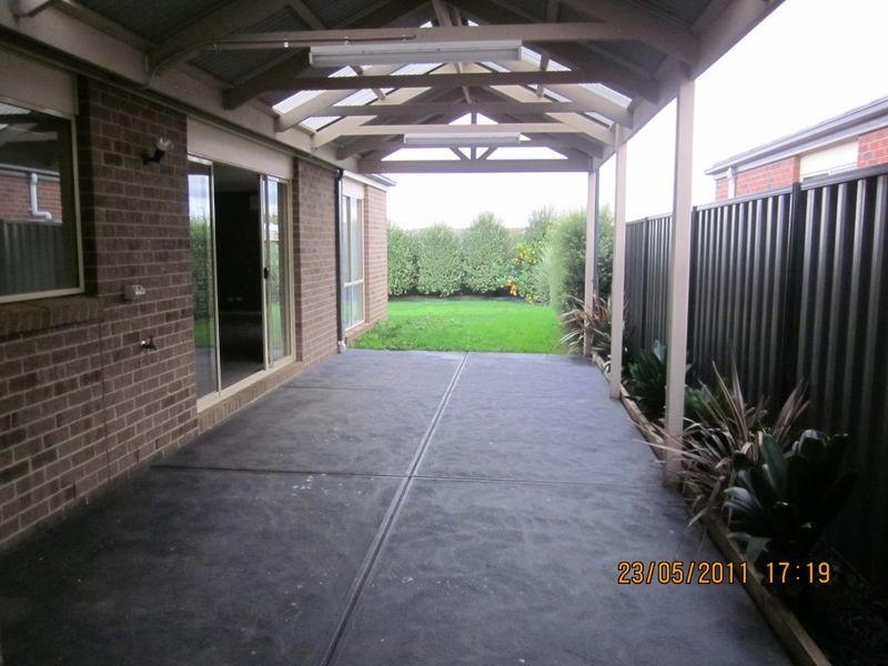 52 Lucernce Circuit, Pakenham VIC 3810