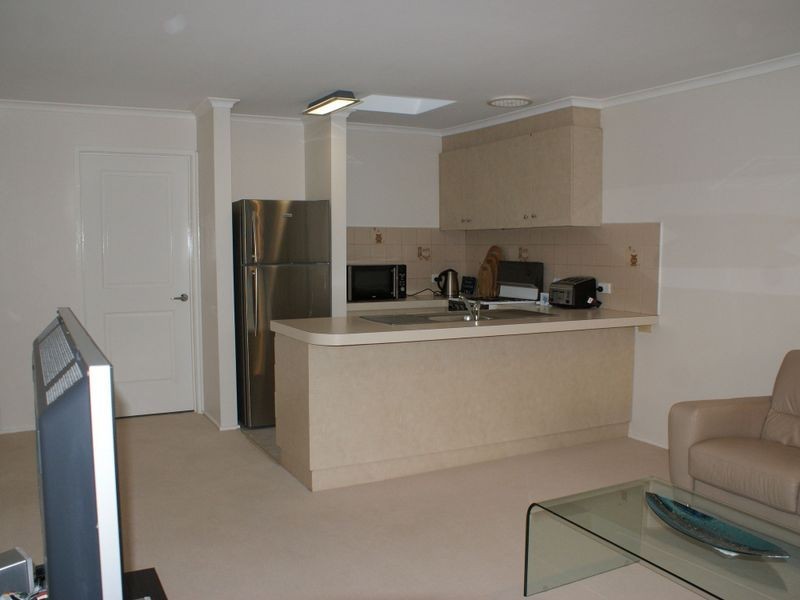 2/3 Jamieson Court, Pakenham VIC 3810