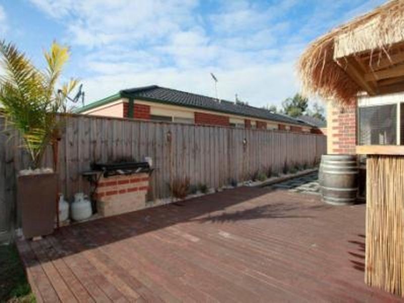 11 Syme Road, Pakenham VIC 3810