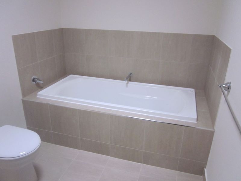 12 Midori Lane, Officer VIC 3809