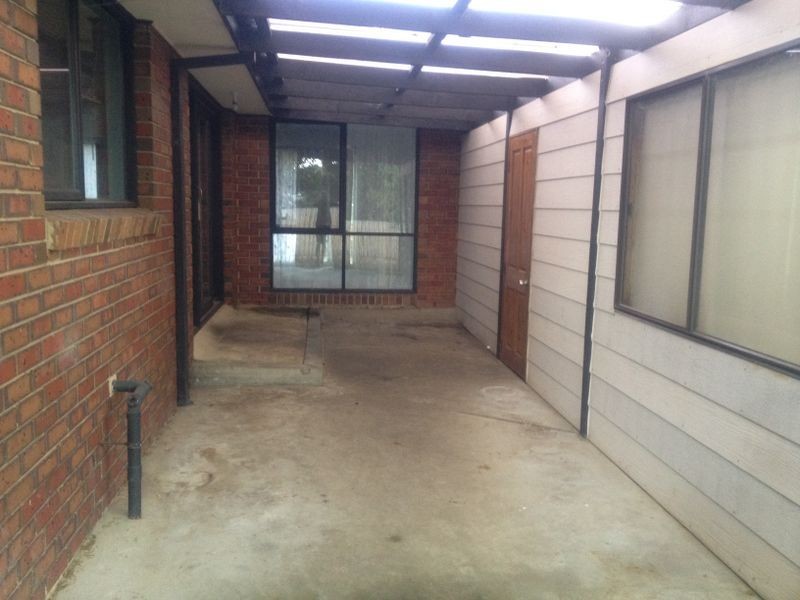 11 Mcnamara Court, Pakenham VIC 3810