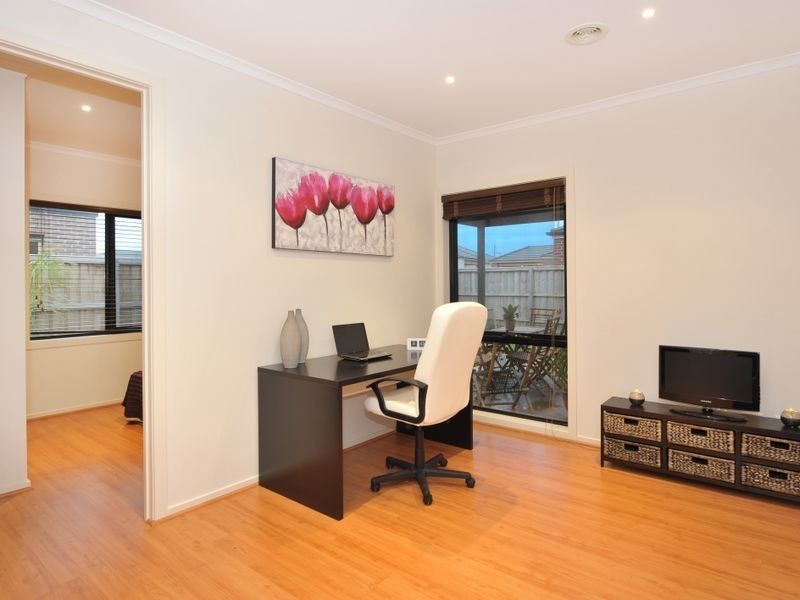 10 Bellerive Avenue, Officer VIC 3809