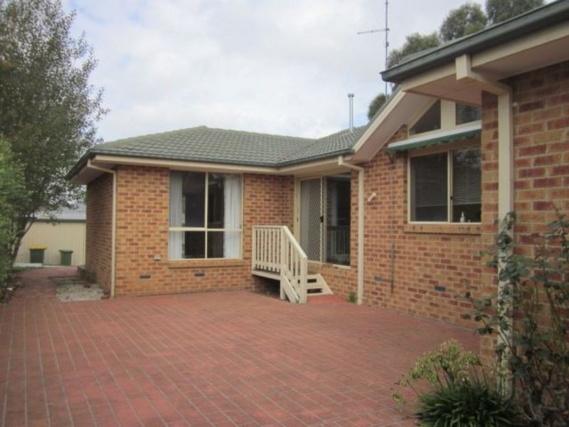 94 Eagle Drive, Pakenham VIC 3810