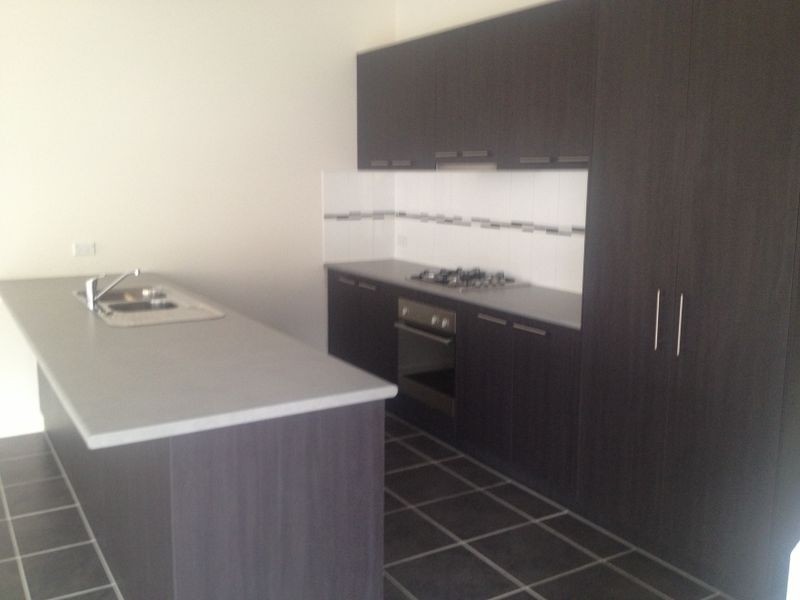 9 Mcclenaghan Place, Pakenham VIC 3810