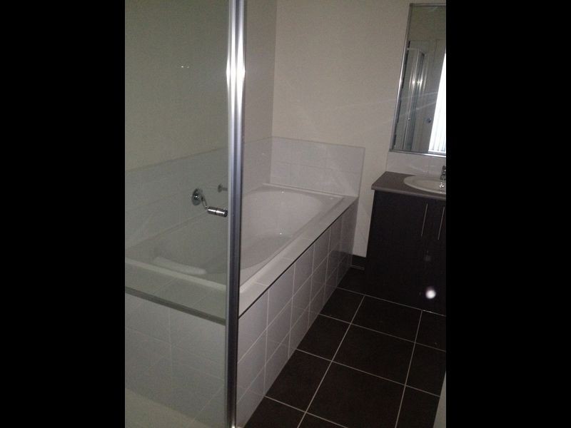 7/107 Army Road, Pakenham VIC 3810