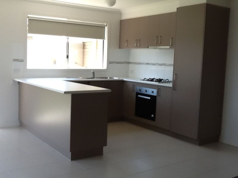 1/7 Melissa Way, Pakenham VIC 3810