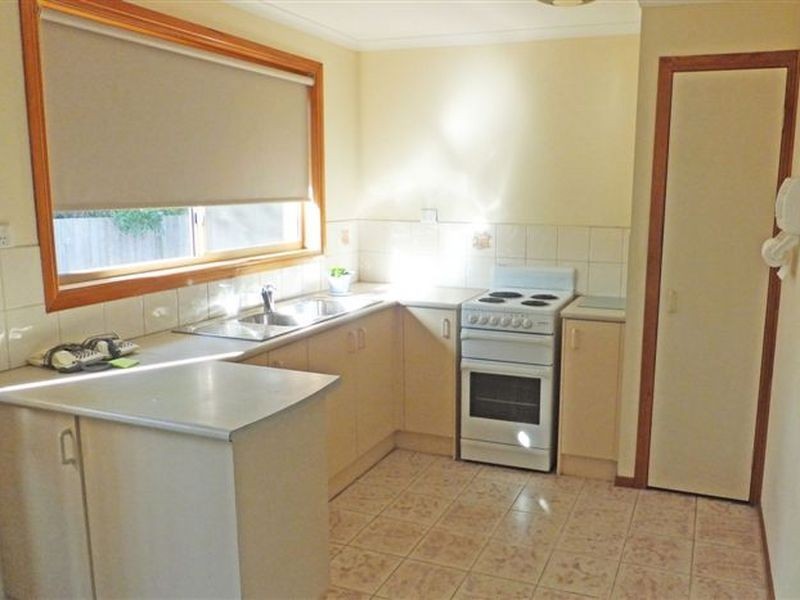 18/44-46 King Street, Pakenham VIC 3810