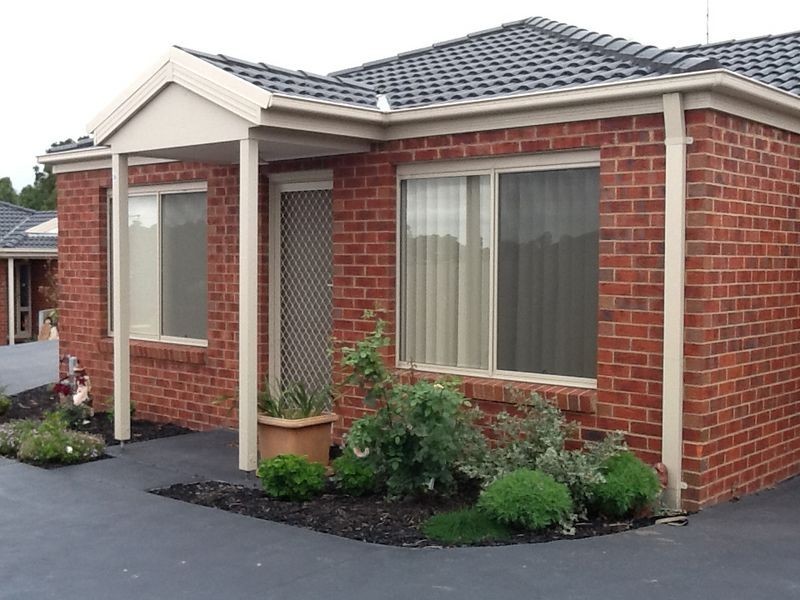 6/12 Mcclenaghan Place, Pakenham VIC 3810
