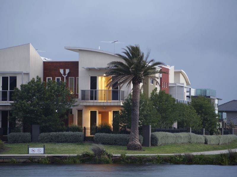 4/16-20 Cormorant Parade, Pakenham VIC 3810