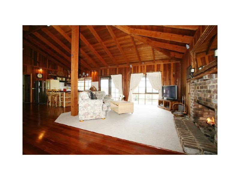 2180 Princes Highway, Nar Nar Goon VIC 3812