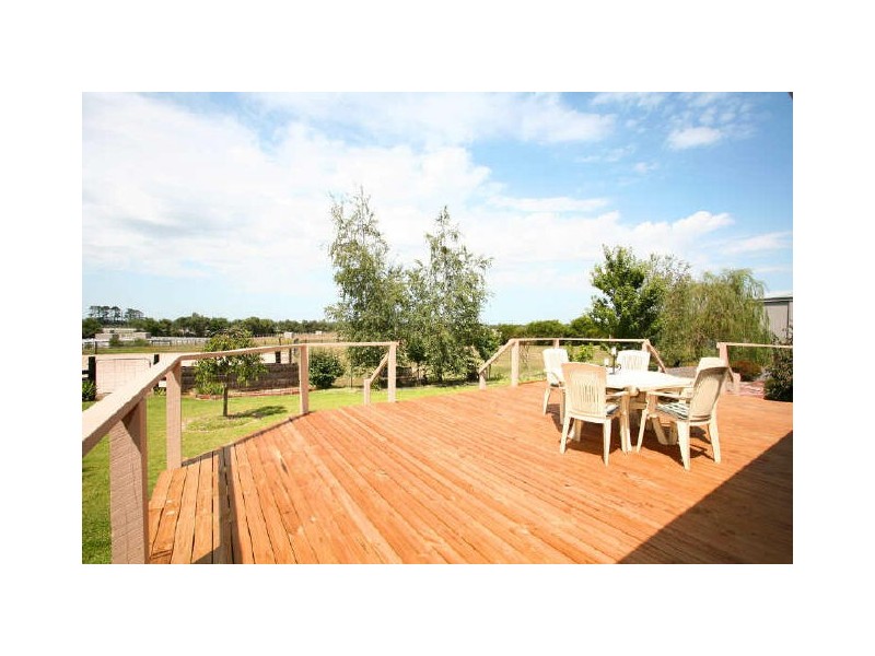 2180 Princes Highway, Nar Nar Goon VIC 3812