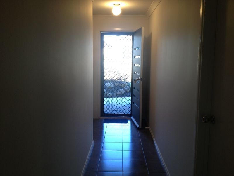 14 McClenaghan Place, Pakenham VIC 3810