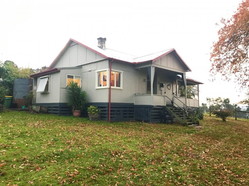 13 Norbury Road, Beaconsfield Upper VIC 3808