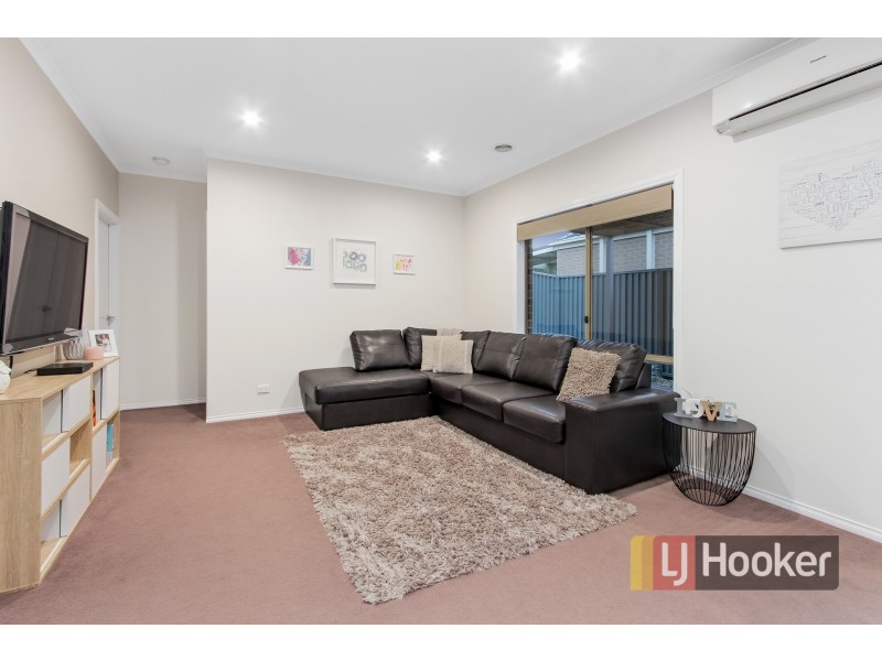 5 Perry Court, Pakenham VIC 3810