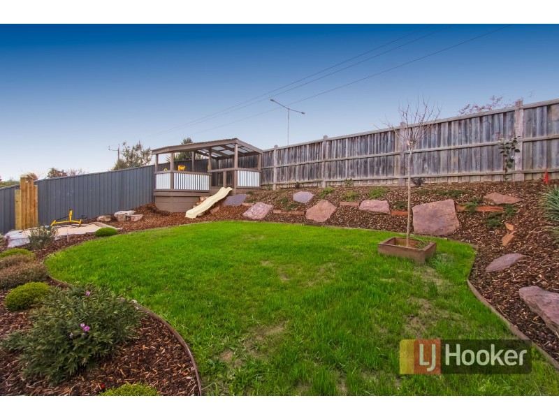 5 Perry Court, Pakenham VIC 3810