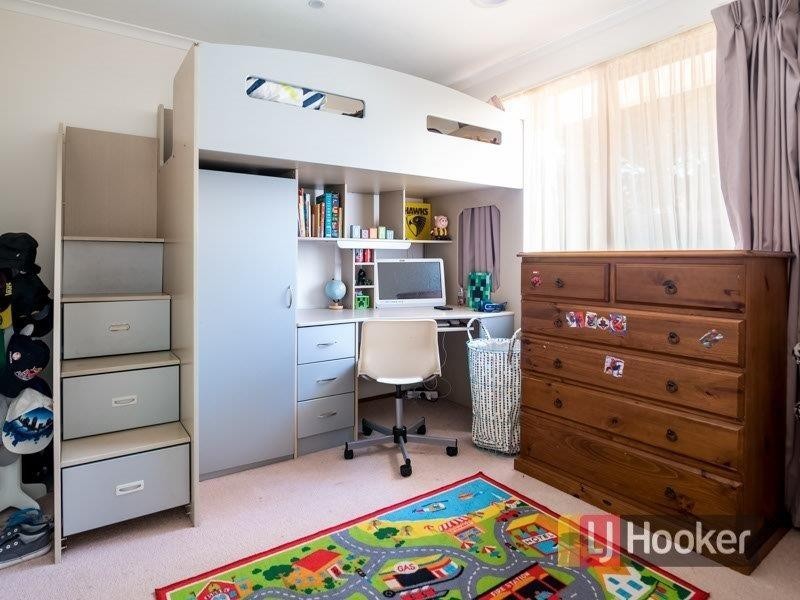 1 Parman Avenue, Pakenham VIC 3810