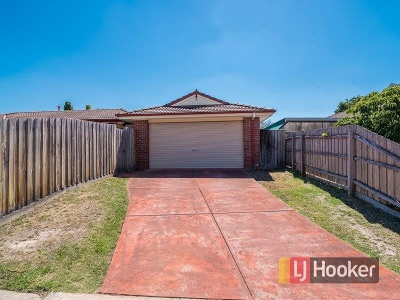 1 Parman Avenue, Pakenham VIC 3810