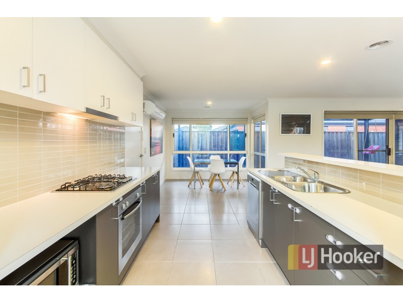 1 Verdant Avenue, Officer VIC 3809