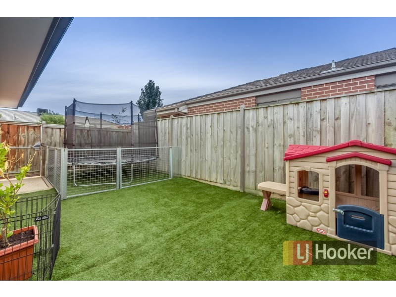 1 Verdant Avenue, Officer VIC 3809