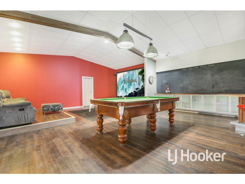 75 Hall Road, Pakenham South VIC 3810