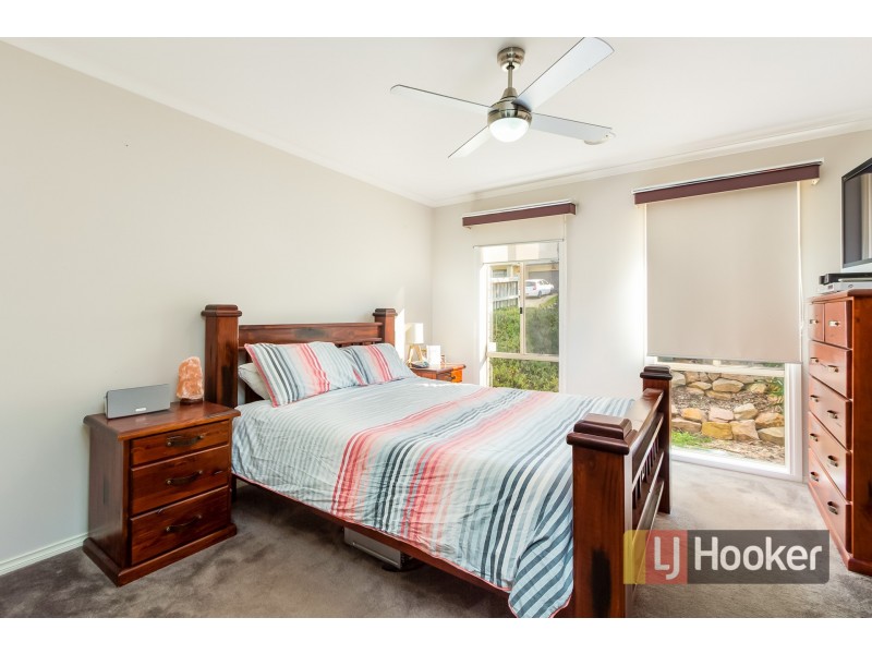 28 Tipperary Cct, Pakenham VIC 3810