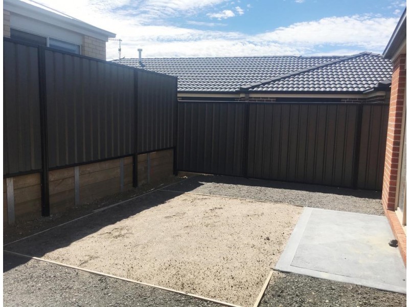 7 Macleod Circuit, Pakenham VIC 3810