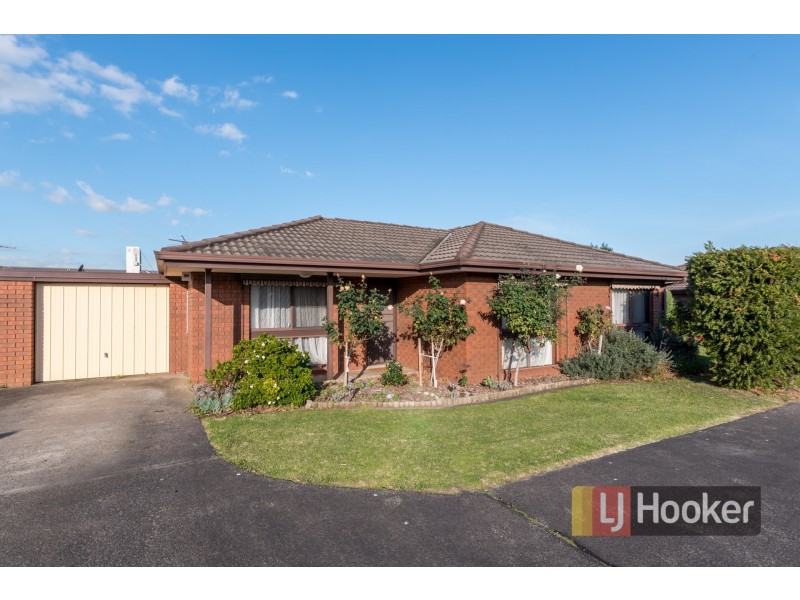 3/18 Henty Street, Pakenham VIC 3810
