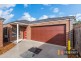 3/27 Henty Street, Pakenham VIC 3810
