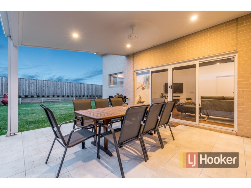 11 Elsham Street, Officer VIC 3809