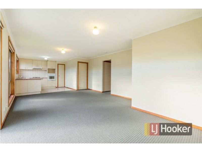 7 Capri Court, Pakenham VIC 3810