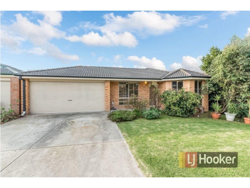 7 Capri Court, Pakenham VIC 3810