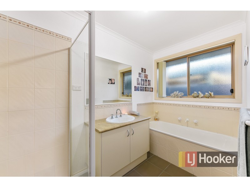 15 Heidi Court, Pakenham VIC 3810