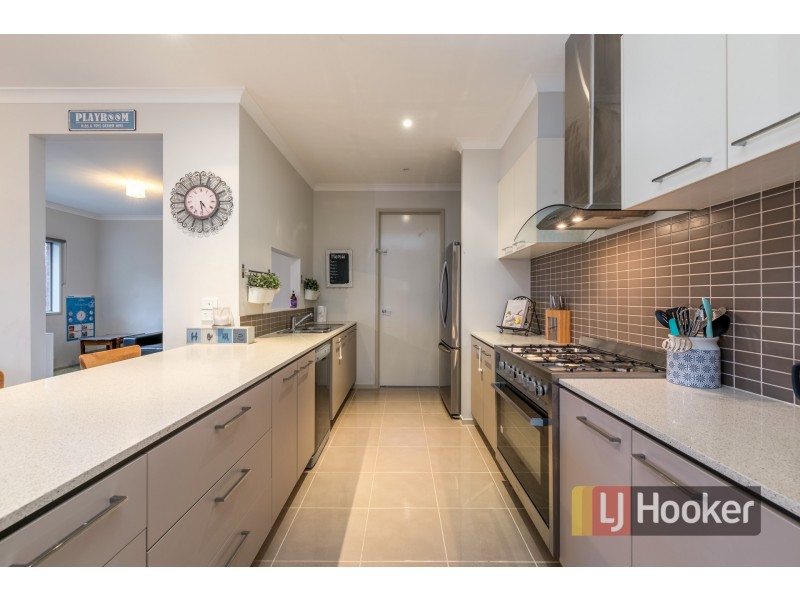 96 Arena Parade, Officer VIC 3809