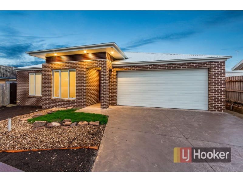 1 Atkins Road, Pakenham VIC 3810