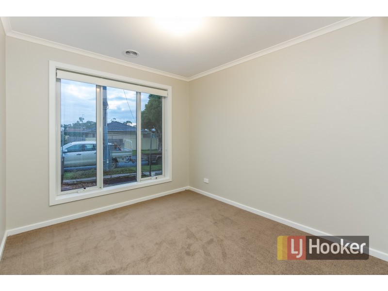 1 Atkins Road, Pakenham VIC 3810