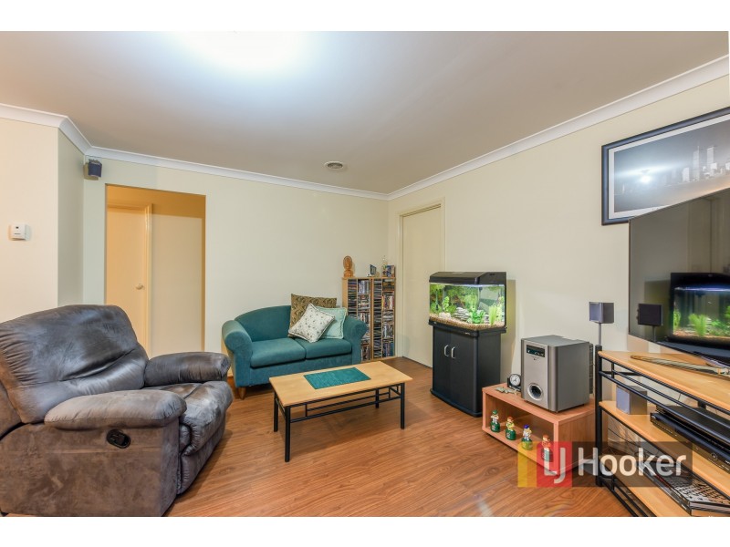 3 Jonathan Place, Pakenham VIC 3810